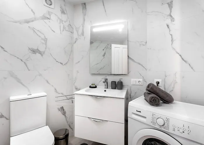 Peggy's * 圣米格尔德阿沃纳