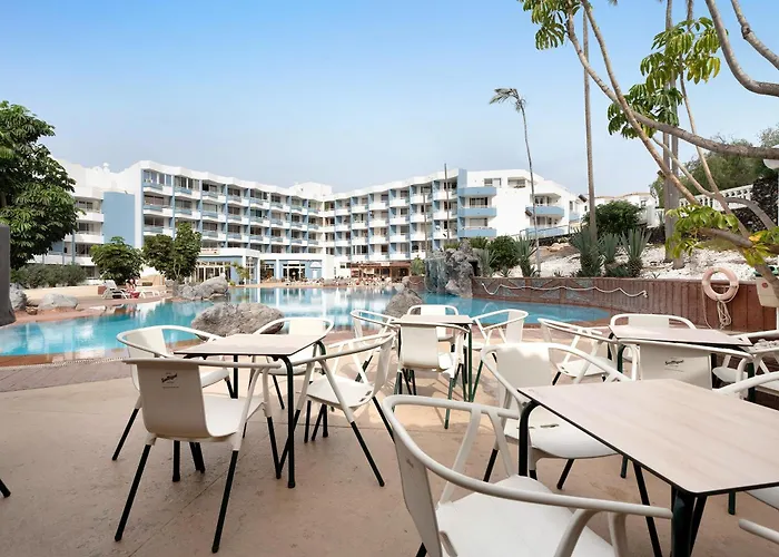 Peggy's * 圣米格尔德阿沃纳